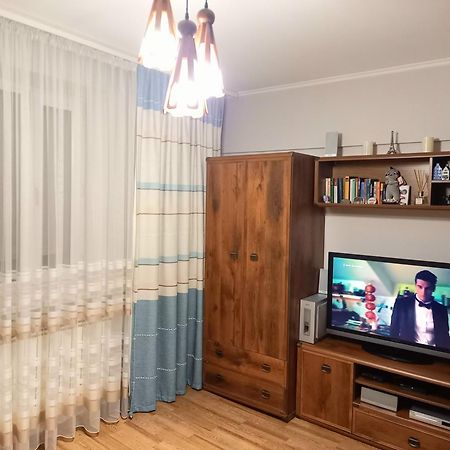 "Картина Горных Вершин" Квартира- "Mountain View" Apartment Almaty Bagian luar foto